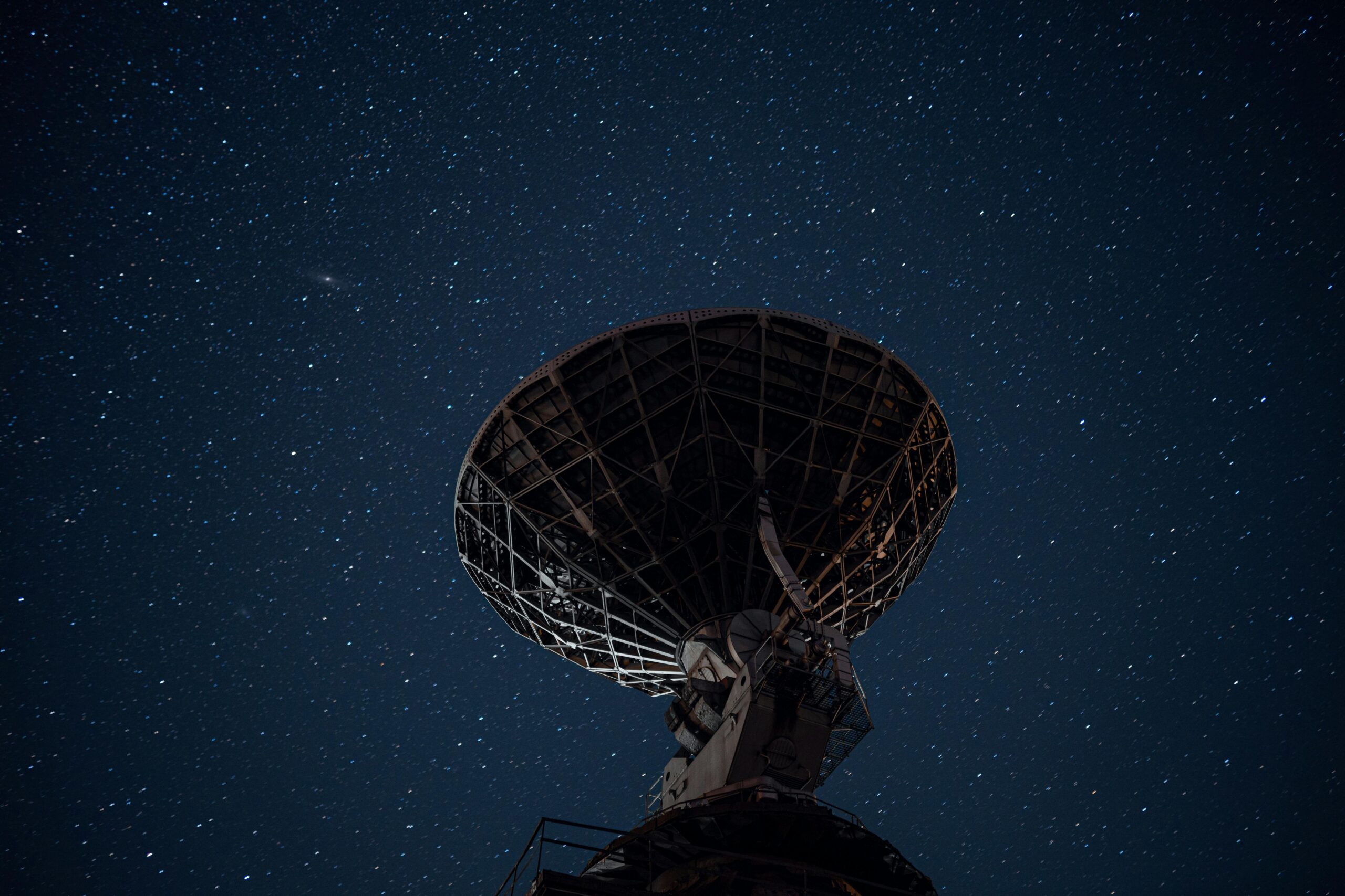 Radio telescope under starfield
